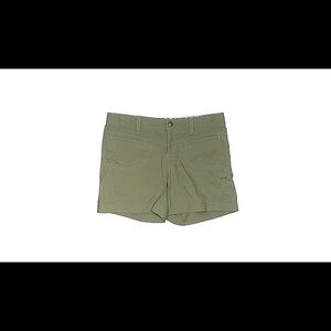 Brown Athleta active shorts. Pictured in the olive and brown